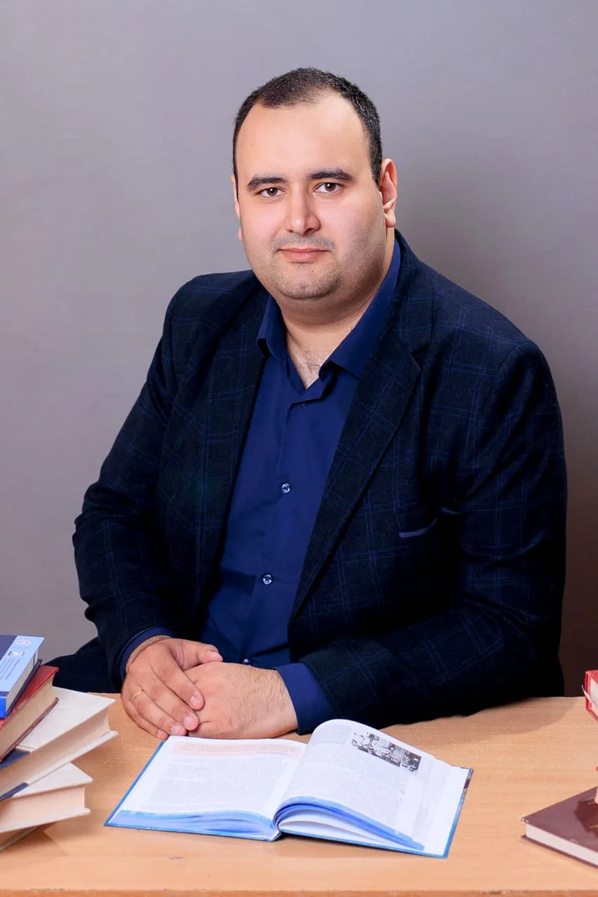 Сухов Владислав Вячеславович Сухов Владислав Вячеславович.